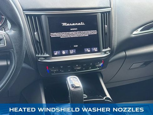 Used 2021 Maserati Levante GranSport AWD/4WD image 17