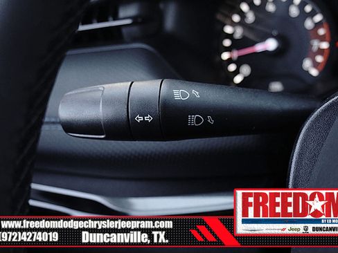 New 2026 Jeep Compass Latitude image 28