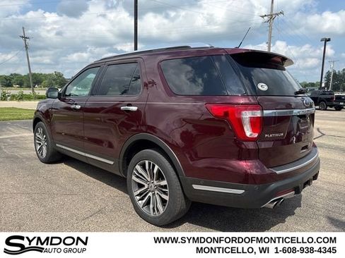 Used 2018 Ford Explorer Platinum AWD/4WD image 6