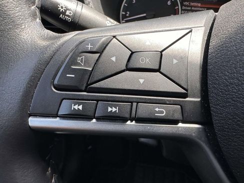 Used 2023 Nissan Sentra SV w/ All-Weather Package FWD image 16