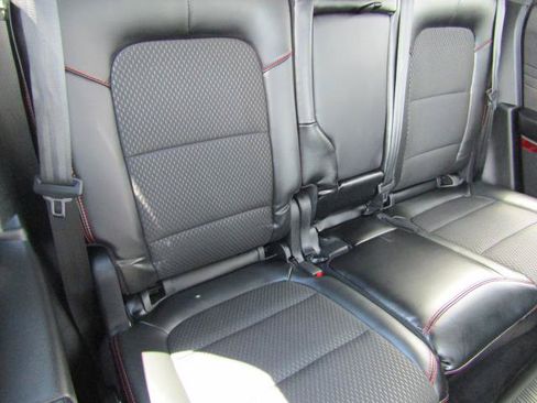 Used 2025 Ford Escape ST-Line Elite w/ Class II Trailer Tow Package AWD/4WD image 13