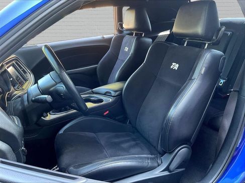 Used 2018 Dodge Challenger T/A RWD image 17