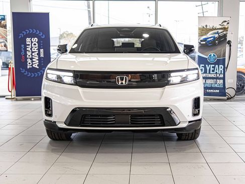 Used 2025 Honda Prologue Touring image 3