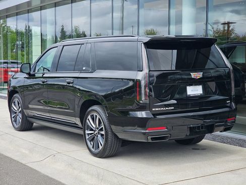 Certified 2026 Cadillac Escalade ESV Sport w/ Touring Package AWD/4WD image 3