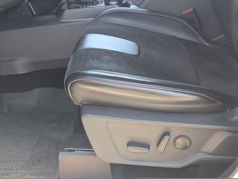 Certified 2024 Ford Bronco Raptor w/ Interior Carbon Fiber Pack 6 AWD/4WD image 16