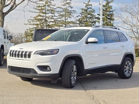 Used 2019 Jeep Cherokee Latitude Plus w/ Cold Weather Group image 22