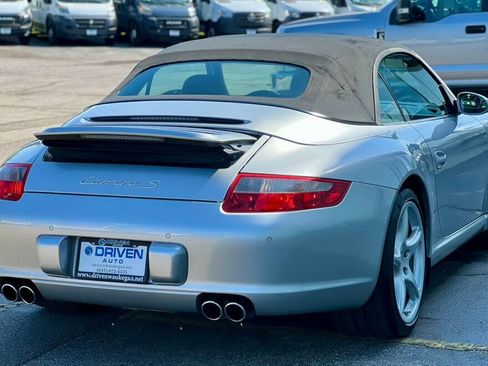 Used 2007 Porsche 911 Carrera S RWD image 5