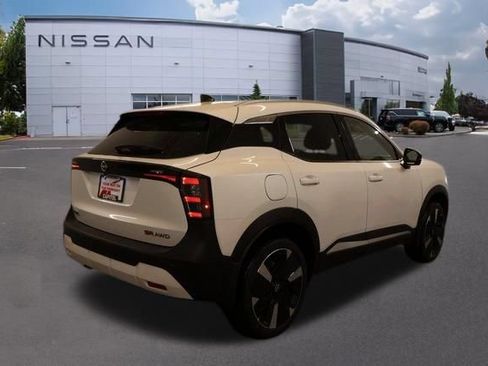 New 2026 Nissan Kicks SR w/ SR Premium Package AWD/4WD image 3