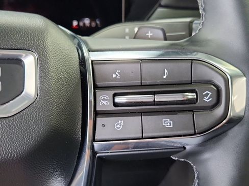New 2026 GMC Acadia Elevation w/ Elevation Premium Package AWD/4WD image 13