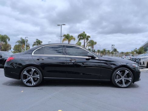 Used 2025 Mercedes-Benz C 300 Sedan image 11