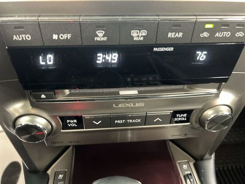 Used 2019 Lexus GX 460 Premium AWD/4WD image 17