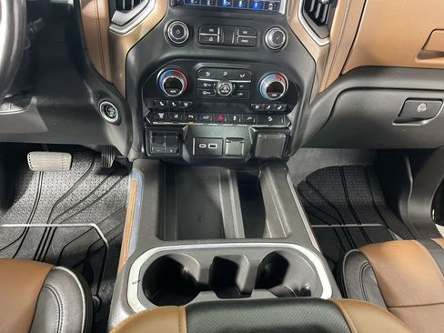 Used 2021 Chevrolet Silverado 3500 High Country w/ Z71 Off-Road Package AWD/4WD image 18