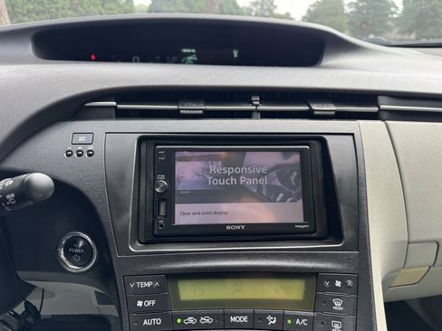 Used 2011 Toyota Prius Two FWD image 23
