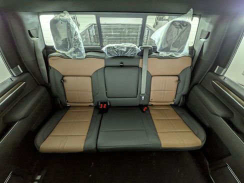 New 2026 Chevrolet Silverado 3500 High Country w/ High Country Premium Package image 29