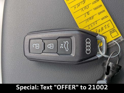 Certified 2025 Audi Q5 Prestige AWD/4WD image 37