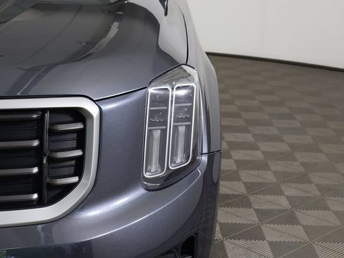 Used 2024 Kia Telluride S w/ S Sunroof Package AWD/4WD image 16