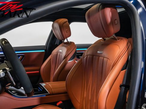 Used 2024 Mercedes-Benz S 63 AMG S image 30