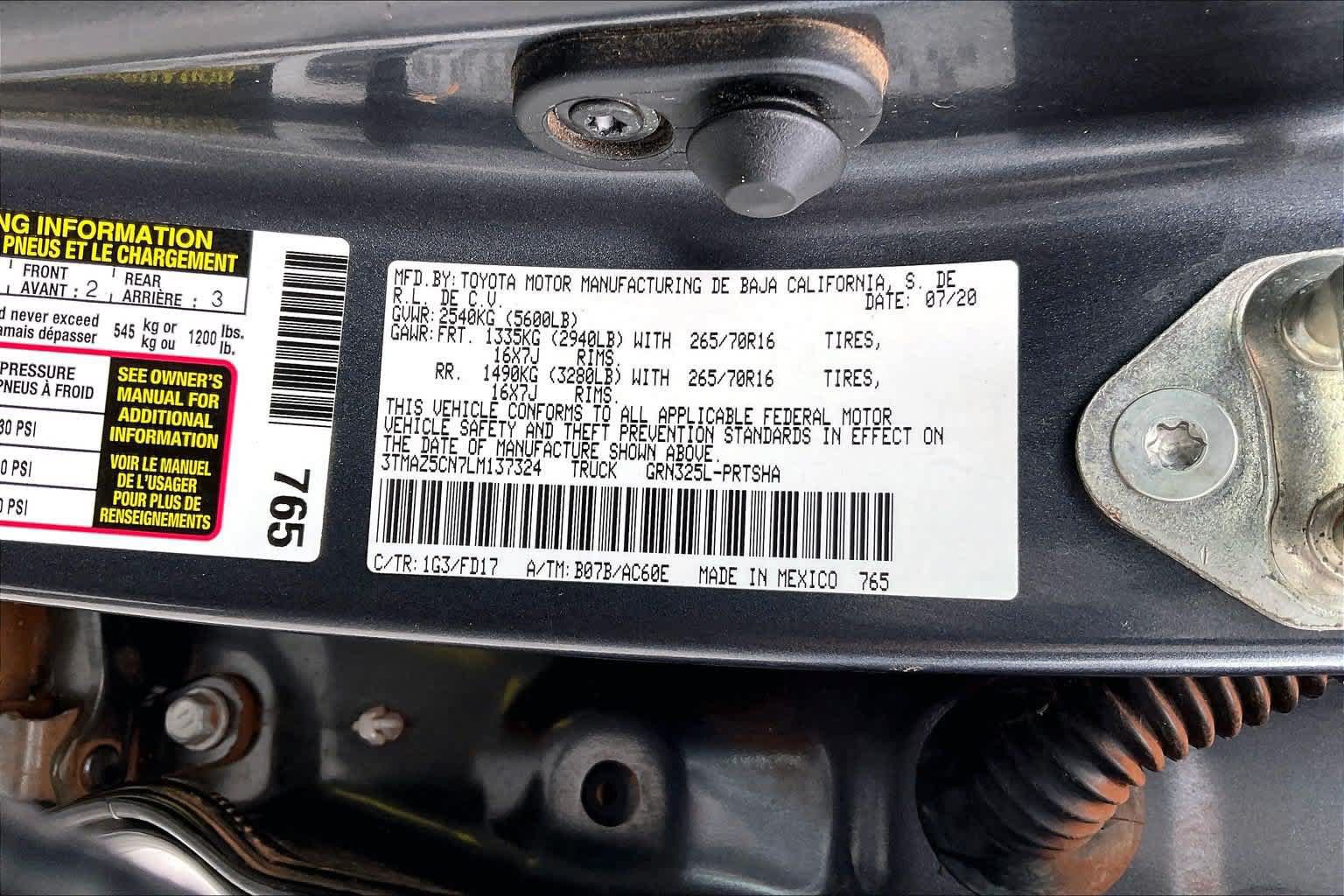 Used 2020 Toyota Tacoma TRD Off-Road w/ Technology Package RWD image 20