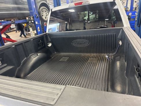 Used 2015 Ford F150 XLT w/ Equipment Group 302A Luxury image 9