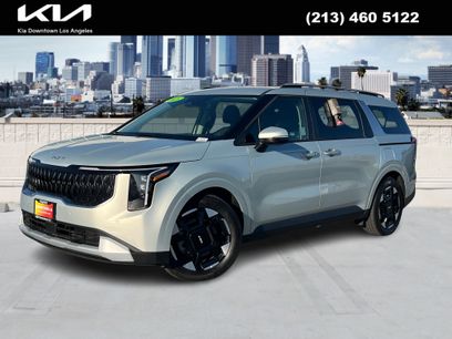 Certified 2025 Kia Carnival EX