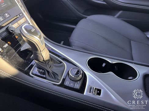 Used 2022 INFINITI Q60 3.0t Luxe w/ Essential Package image 16