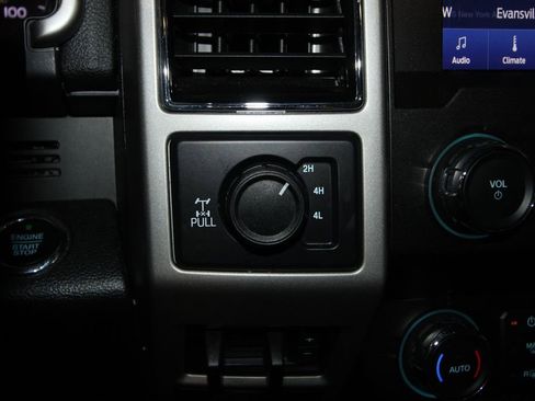 Used 2020 Ford F350 Lariat image 17