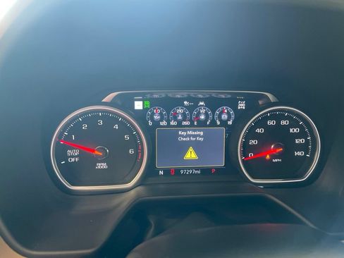 Used 2021 Chevrolet Tahoe Premier w/ Premium Package AWD/4WD image 19