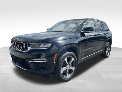 Used 2023 Jeep Grand Cherokee Limited