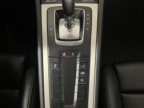 Certified 2019 Porsche 718 Cayman S image 33