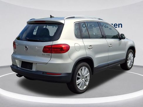 Used 2013 Volkswagen Tiguan SE FWD image 6