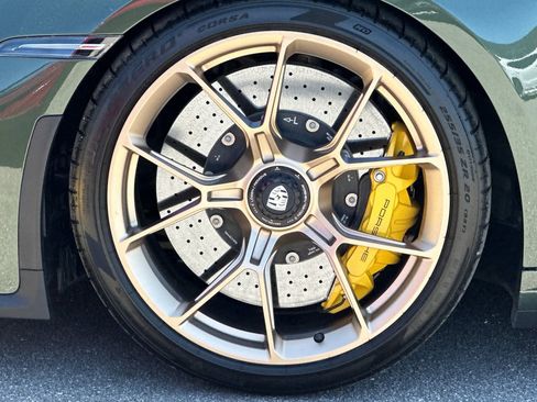 Certified 2022 Porsche 911 GT3 RWD image 43
