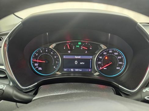Used 2024 Chevrolet Equinox LT FWD image 26