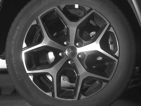 Used 2025 Jeep Compass Limited AWD/4WD image 15