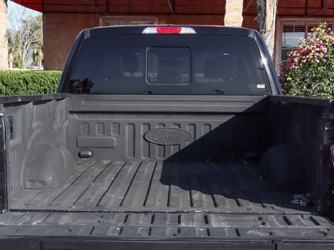 Used 2018 Ford F150 Lariat w/ Equipment Group 502A Luxury AWD/4WD image 8
