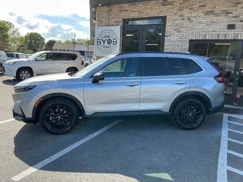 Used 2023 Honda CR-V Sport image 2