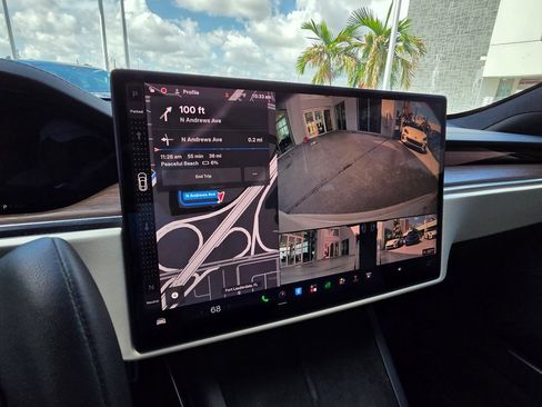 Used 2022 Tesla Model S AWD/4WD image 4