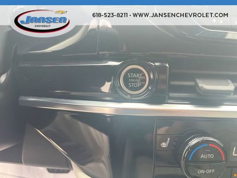 Used 2024 Nissan Pathfinder SV FWD image 16