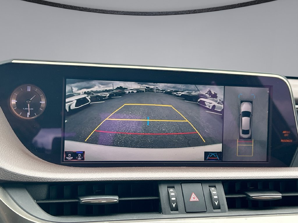 Used 2019 Lexus ES 350 Ultra Luxury FWD image 34