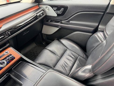 Used 2020 Lincoln Aviator Reserve w/ Equipment Group 202A AWD/4WD image 11
