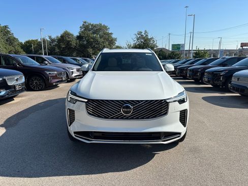 New 2026 Volvo XC90 T8 Plus image 6