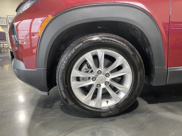 Used 2023 Chevrolet TrailBlazer LS FWD image 10