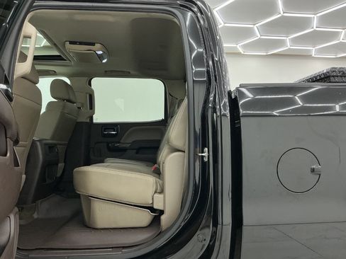 Used 2016 GMC Sierra 2500 Denali w/ Duramax Plus Package AWD/4WD image 22