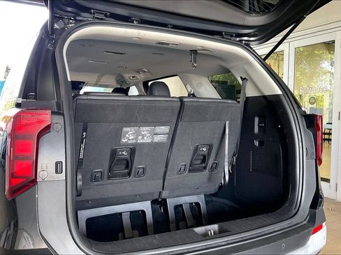 Used 2026 Kia Carnival FWD image 20