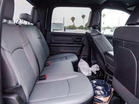 New 2026 RAM 3500 Tradesman AWD/4WD image 19