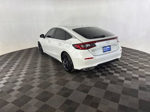 Used 2024 Honda Civic Sport Touring image 8