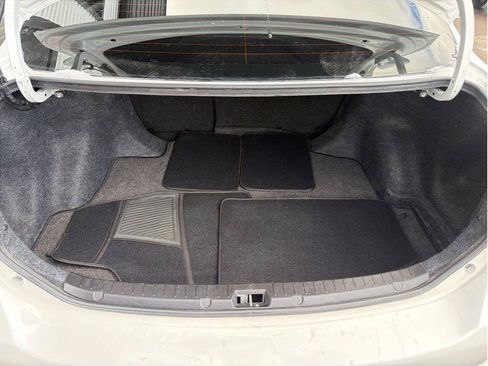 Used 2012 Toyota Corolla S FWD image 21