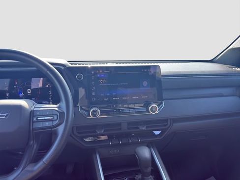 Used 2023 Chevrolet Colorado Trail Boss w/ Technology Package AWD/4WD image 15