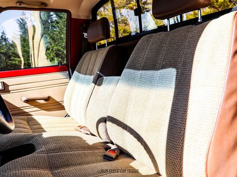 Used 1986 Toyota Pickup 4x4 Regular Cab Turbo image 25