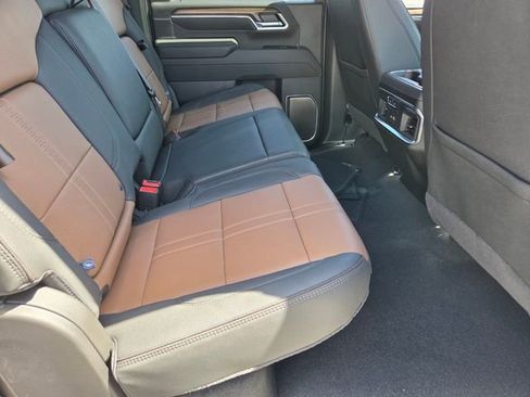 Certified 2026 Chevrolet Silverado 3500 High Country w/ High Country Premium Package image 14