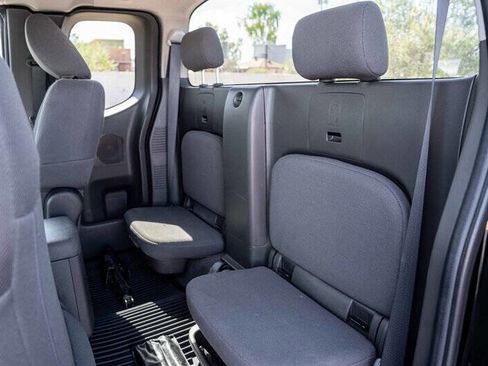 Used 2014 Nissan Frontier S RWD image 16